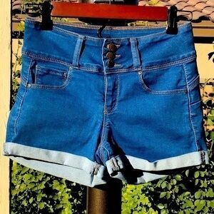 4 for 16$ Wax Jean Shorts